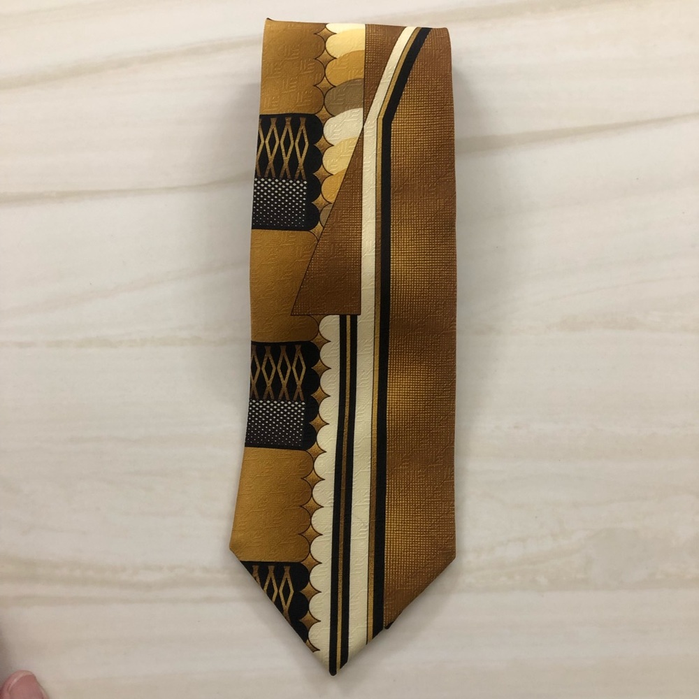 Pierre Balmain Tie